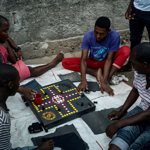 Local men on Ilha de Mozambique playing games