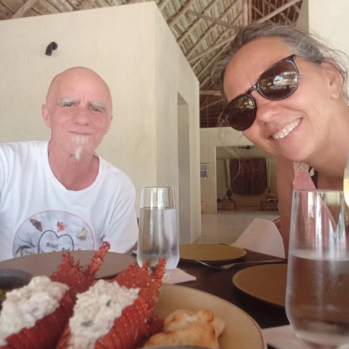 Lunch with fresh lobster at Sussurro Plan your Honeymoon in Mozambique Africa with me, personalized and honest