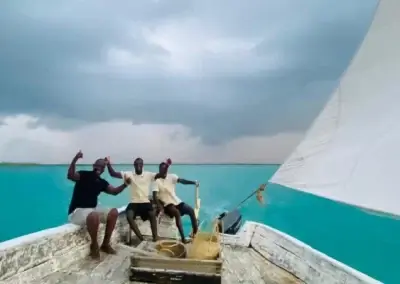 What to do in Mozambique? Dhow sailing in a traditional Arab dhow is a unique and relaxing experience